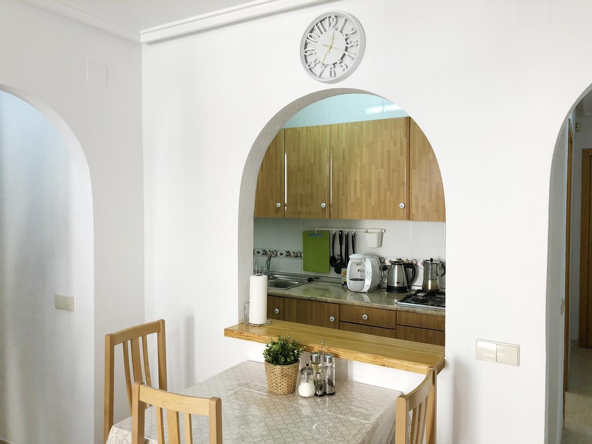 Apartamento Laloma 72 ตอร์เรเวียคา ภายนอก รูปภาพ