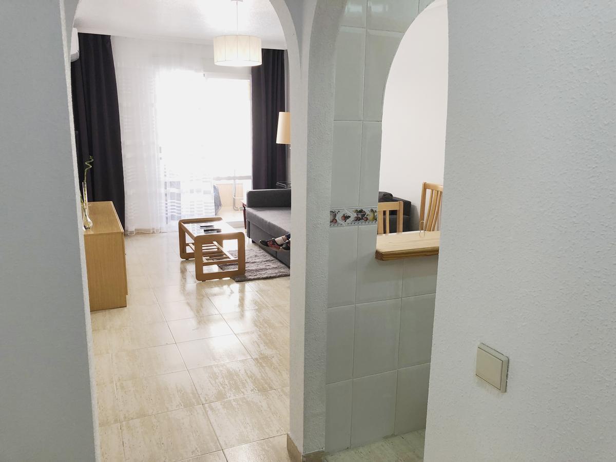 Apartamento Laloma 72 ตอร์เรเวียคา ภายนอก รูปภาพ