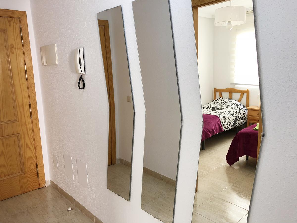 Apartamento Laloma 72 ตอร์เรเวียคา ภายนอก รูปภาพ