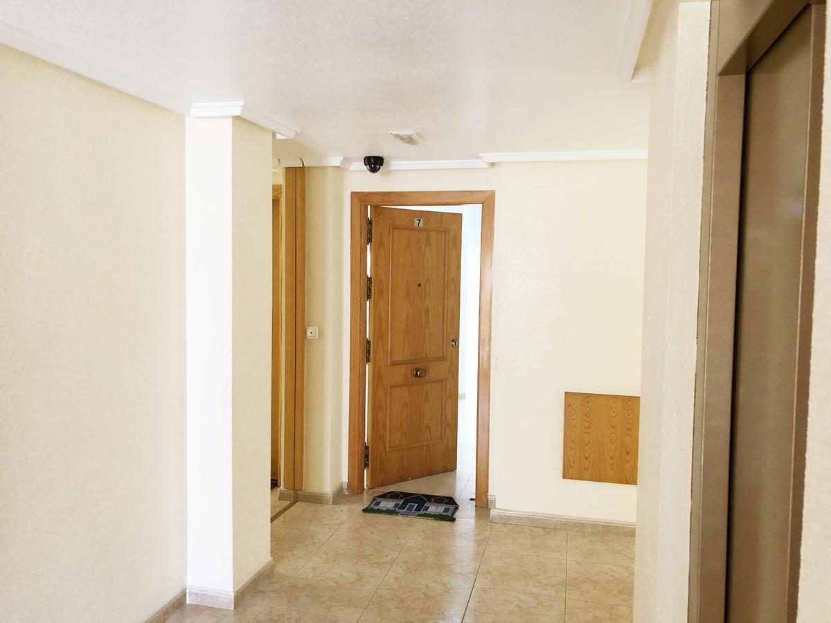 Apartamento Laloma 72 ตอร์เรเวียคา ภายนอก รูปภาพ